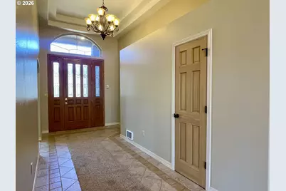 2180 Hayes St, North Bend, OR 97459 - Photo 11