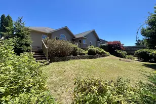 2180 Hayes St, North Bend, OR 97459 - Photo 47