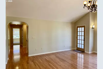 2180 Hayes St, North Bend, OR 97459 - Photo 19