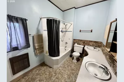 216 E Fulton St, Union, OR 97883 - Photo 7