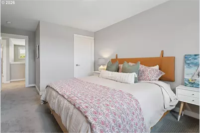 233 S Vermont St, Portland, OR 97219 - Photo 21