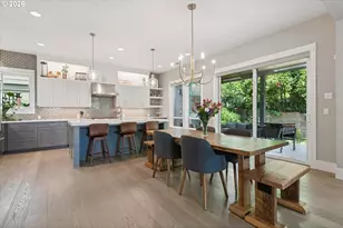 233 S Vermont St, Portland, OR 97219 - Photo 9
