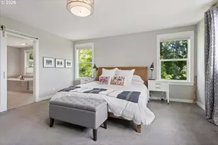 233 S Vermont St, Portland, OR 97219 - Photo 17