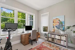 233 S Vermont St, Portland, OR 97219 - Photo 5