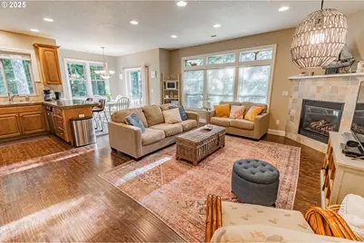 2278 NE Hotspur Ln, Lincoln City, OR 97367 - Photo 7