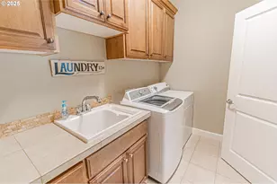 2278 NE Hotspur Ln, Lincoln City, OR 97367 - Photo 35