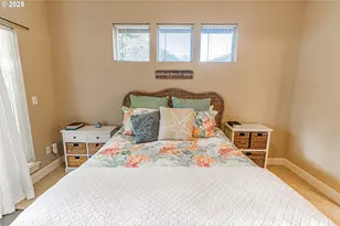 2278 NE Hotspur Ln, Lincoln City, OR 97367 - Photo 21