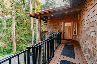 2278 NE Hotspur Ln, Lincoln City, OR 97367 - Photo 3