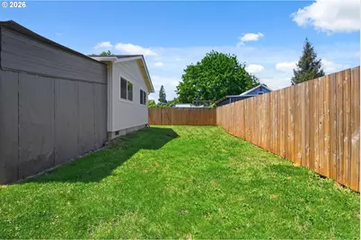355 Stark St, Woodburn, OR 97071 - Photo 29