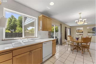 16949 SW 125th Pl, Tigard, OR 97224 - Photo 11