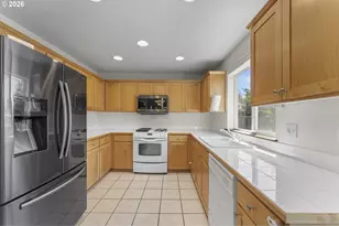 16949 SW 125th Pl, Tigard, OR 97224 - Photo 5