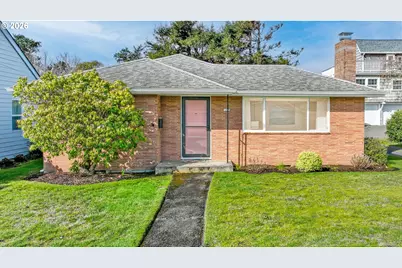 1210 S Columbia St, Seaside, OR 97138 - Photo 1