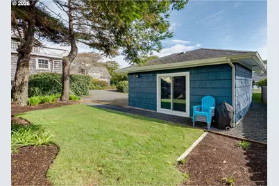 1210 S Columbia St, Seaside, OR 97138 - Photo 31