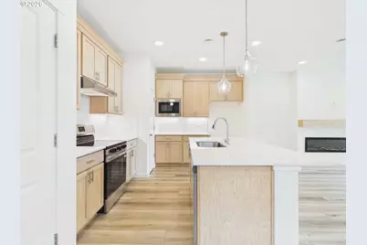 1708 NW 18th St, Battle Ground, WA 98604 - Photo 3