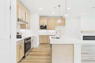 1708 NW 18th St, Battle Ground, WA 98604 - Photo 3