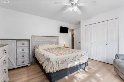 1301 E 19th St, The Dalles, OR 97058 - Photo 15