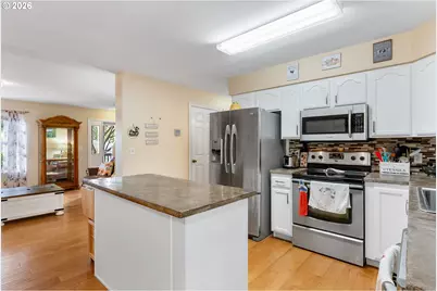 1301 E 19th St, The Dalles, OR 97058 - Photo 9