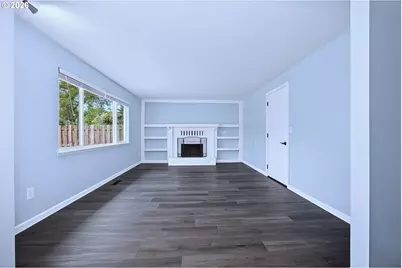 19914 NE Holladay St, Portland, OR 97230 - Photo 13