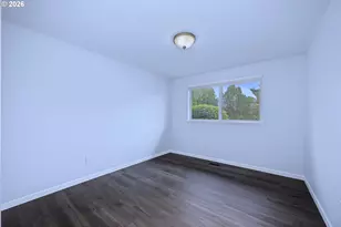 19914 NE Holladay St, Portland, OR 97230 - Photo 25