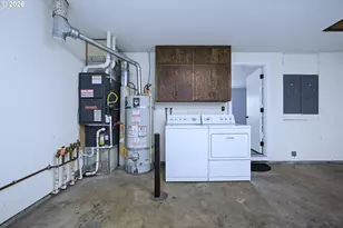 19914 NE Holladay St, Portland, OR 97230 - Photo 29