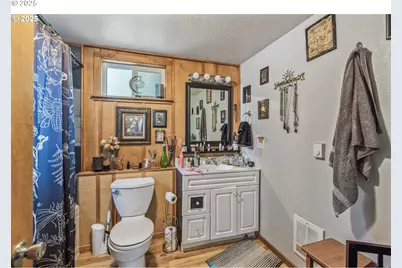 1391 W 5th Ave, Eugene, OR 97402 - Photo 31