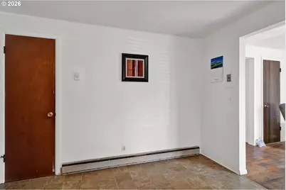 3307 Arrowhead St, Eugene, OR 97404 - Photo 9