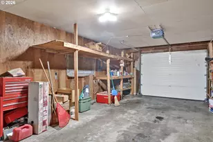 3307 Arrowhead St, Eugene, OR 97404 - Photo 15