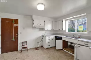 3307 Arrowhead St, Eugene, OR 97404 - Photo 21