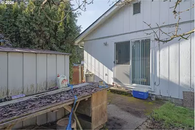 3307 Arrowhead St, Eugene, OR 97404 - Photo 41