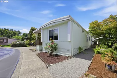 658 S 57th St #35, Springfield, OR 97478 - Photo 1