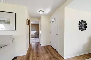 658 S 57th St, Springfield, OR 97478 - Photo 5