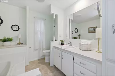 658 S 57th St #35, Springfield, OR 97478 - Photo 13