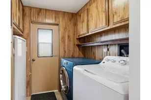 658 S 57th St, Springfield, OR 97478 - Photo 29