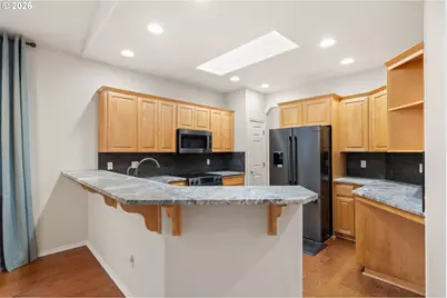 2136 NE 52nd Ave, Hillsboro, OR 97124 - Photo 5