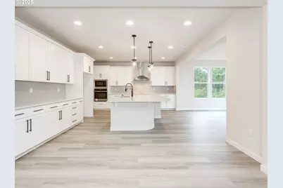 1865 NE Currin Creek Dr, Estacada, OR 97023 - Photo 11