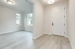 1865 NE Currin Creek Dr, Estacada, OR 97023 - Photo 3