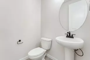 1865 NE Currin Creek Dr, Estacada, OR 97023 - Photo 17