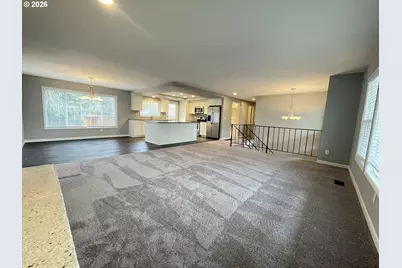 15300 SE Lee Ave, Milwaukie, OR 97267 - Photo 3