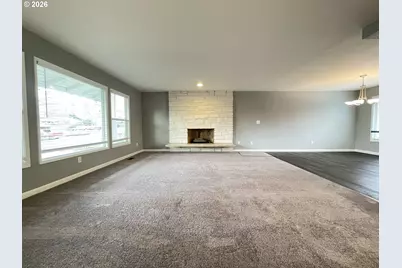 15300 SE Lee Ave, Milwaukie, OR 97267 - Photo 5