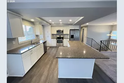 15300 SE Lee Ave, Milwaukie, OR 97267 - Photo 9