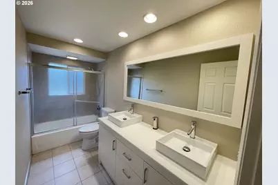 15300 SE Lee Ave, Milwaukie, OR 97267 - Photo 13