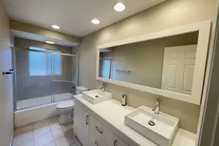 15300 SE Lee Ave, Milwaukie, OR 97267 - Photo 13