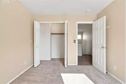 512 NE Roselawn St, Portland, OR 97211 - Photo 19