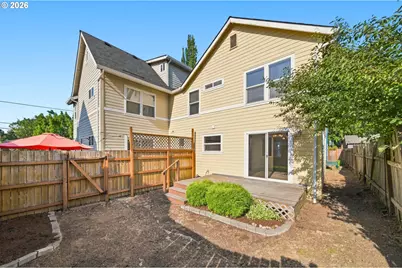 512 NE Roselawn St, Portland, OR 97211 - Photo 29
