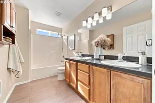 512 NE Roselawn St, Portland, OR 97211 - Photo 21