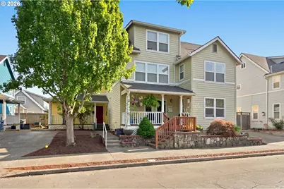 512 NE Roselawn St, Portland, OR 97211 - Photo 1