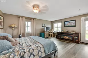 1057 S Pine St, Canby, OR 97013 - Photo 19