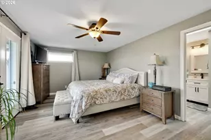 1057 S Pine St, Canby, OR 97013 - Photo 21