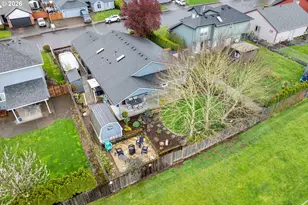 1057 S Pine St, Canby, OR 97013 - Photo 41