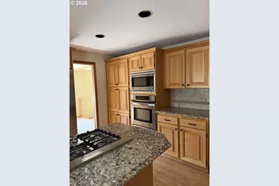 4981 Hampton Ct, Lake Oswego, OR 97035 - Photo 5